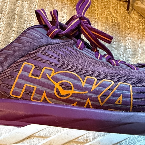 Hoka Bondi 6 - Picture 2 of 12